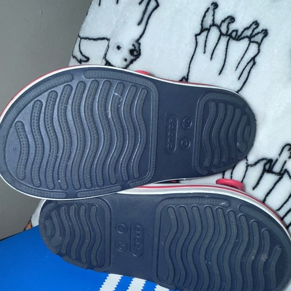CROCS Kids' Sandals in Navy and Red, Size 10C - Picture 5 of 5
